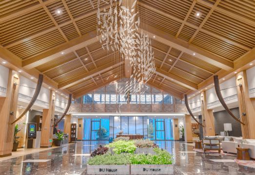 李在凤粮仓酒店外景图