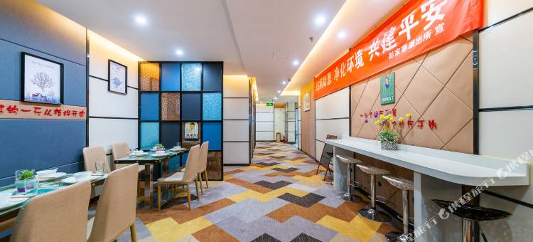 柏桦酒店(西宁海湖万达广场店)图片