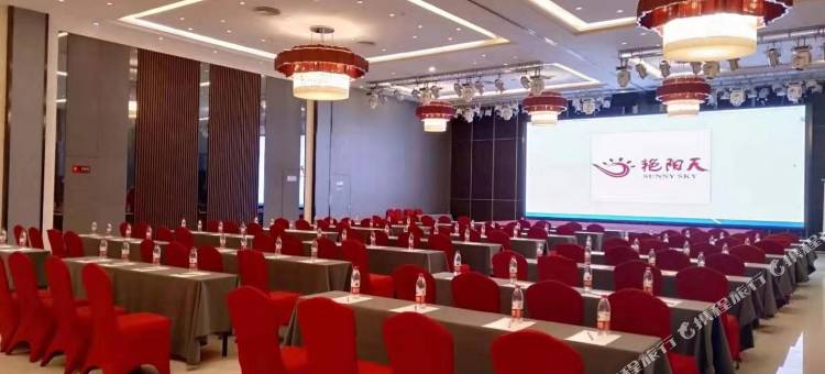 艳阳天酒店(武汉后湖大道第八医院店)图片