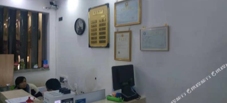 盛隆宾馆(咸宁站店)图片