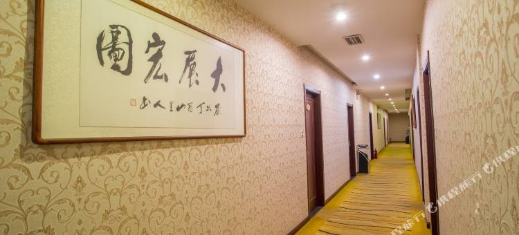 途窝假日酒店(宁国市政府汽车站店)图片