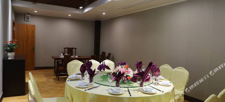 灵石温泉酒店图片