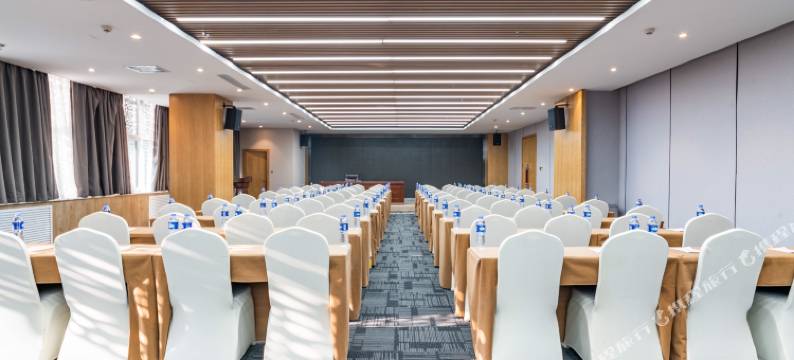 西宁宜采青航酒店(西宁火车站店)图片