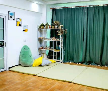 三亚废物大本营青年旅舍