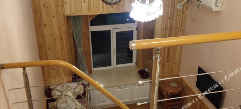 新民美国郡鸿睿温泉别墅复式公寓图片