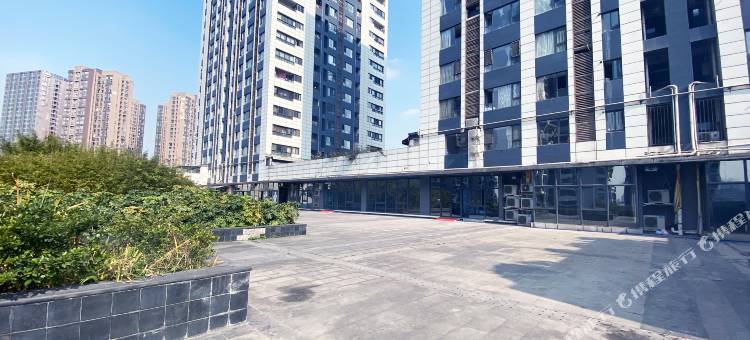成都莱丸电竞酒店(三瓦窑地铁站店)图片