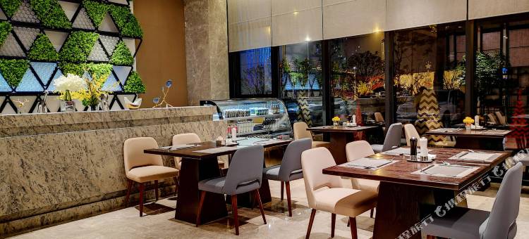 仪征奥卓雅居酒店图片