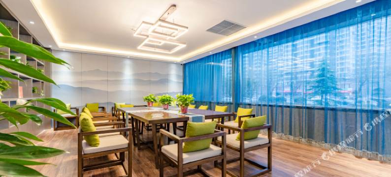 303连锁精品酒店(商丘高铁南站店)图片