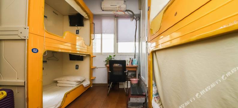 郑州迎宾太空舱宾馆图片