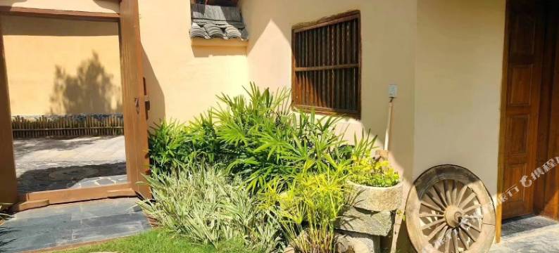 兴国雅致吉祥酒店(兴国翡翠广场店)图片