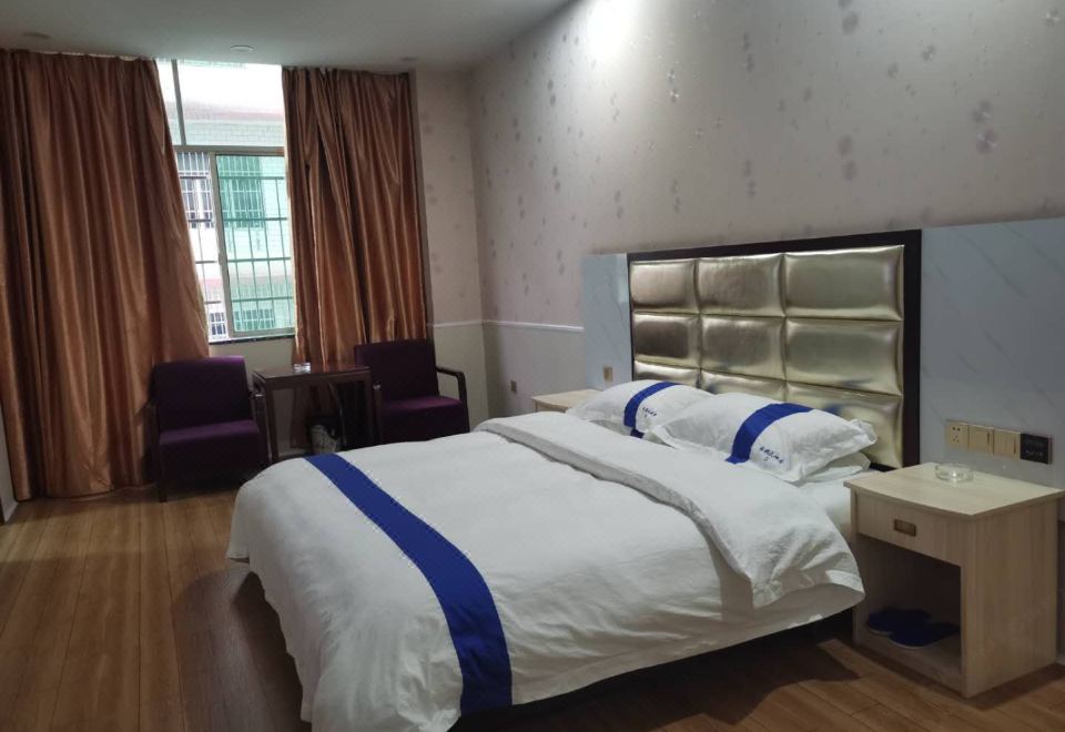 Hunan Hotel Shanghai Hotel Overview