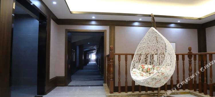 瑞希国际酒店(广安火车站店)图片