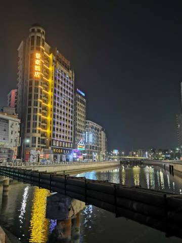 东莞景豪酒店(国际展览中心珊美地铁站店)