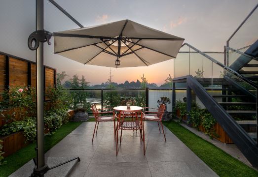 漓江绘景美宿（两江四湖象鼻山店）外景图