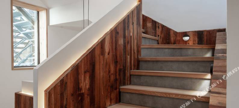 美程·宋风湖畔酒店(开封清明上河园龙亭店)图片