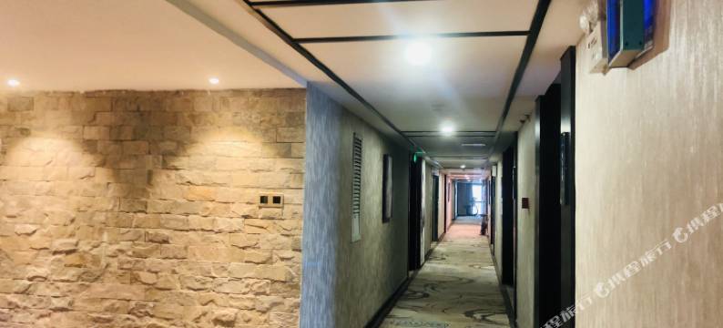 尚品水晶酒店(合肥三联学院店)图片