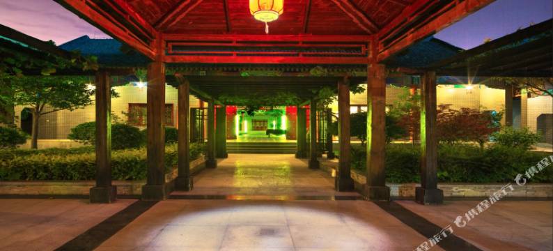 云台山伍福酒店(黑石岭服务区店)图片