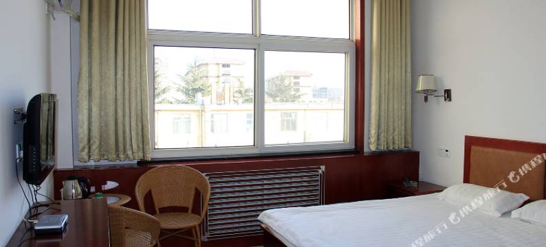 海阳卧龙商务宾馆图片