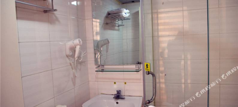 7天连锁酒店(郑州红专路省医地铁站店)图片