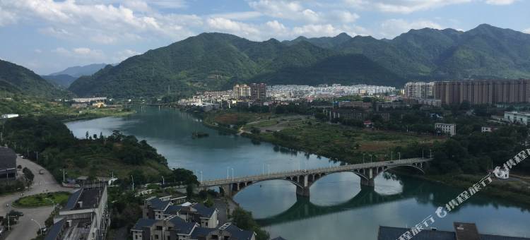 资兴湖韵雅居家庭公寓图片