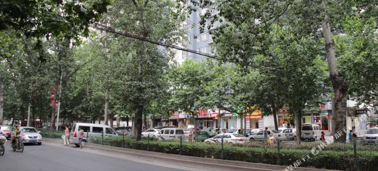7天连锁酒店(西安长缨路胡家庙地铁站店)图片