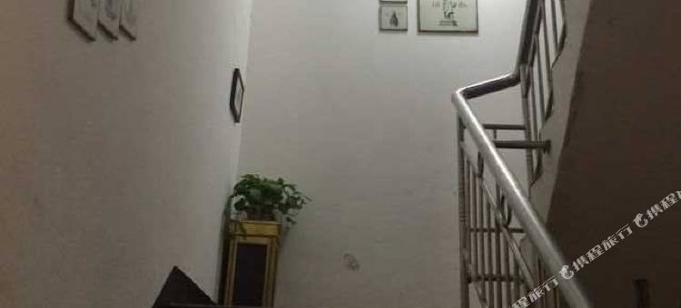 成都今夜假日公寓图片
