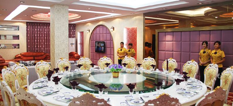 长城大酒店(婺源弦高西湖凼街区高铁站店)图片