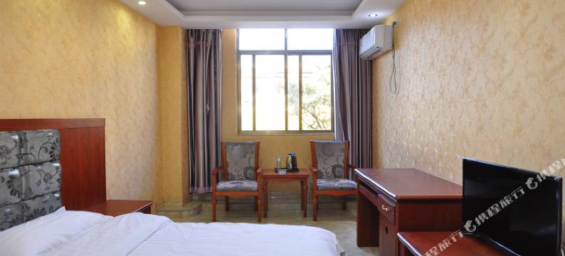 峨山鸿盛商务宾馆图片