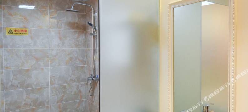 七彩沙滩海景酒店图片