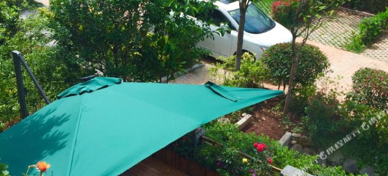 丽江沐雲雪居别墅庭院图片