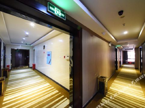 长沙星城荣域酒店