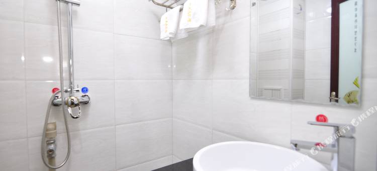 OYO玉溪新花园宾馆图片