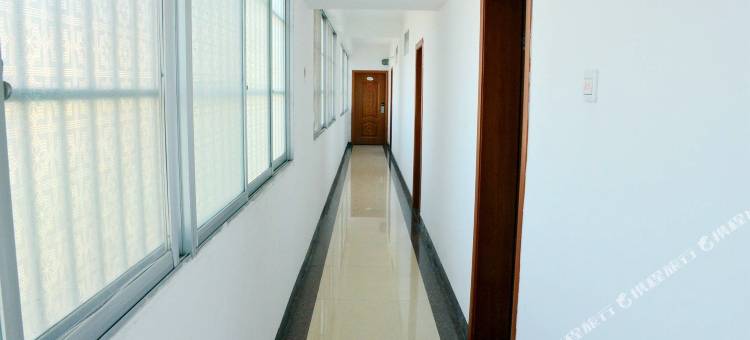 南宁金仕达酒店公寓(秀厢地铁站广西大学店)图片