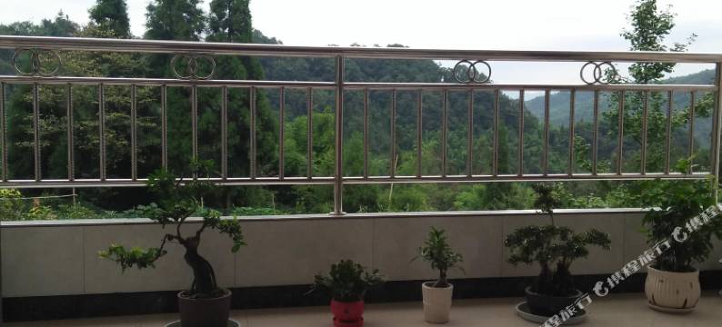 雅安琪瑞轩山庄图片