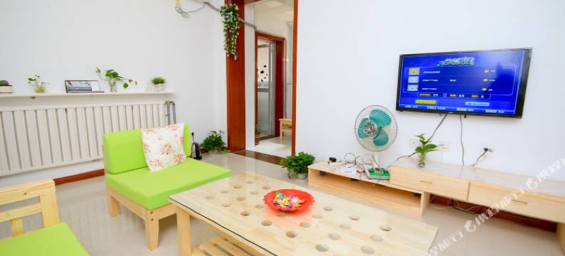 拾光青年旅社(西安大雁塔北广场店)图片