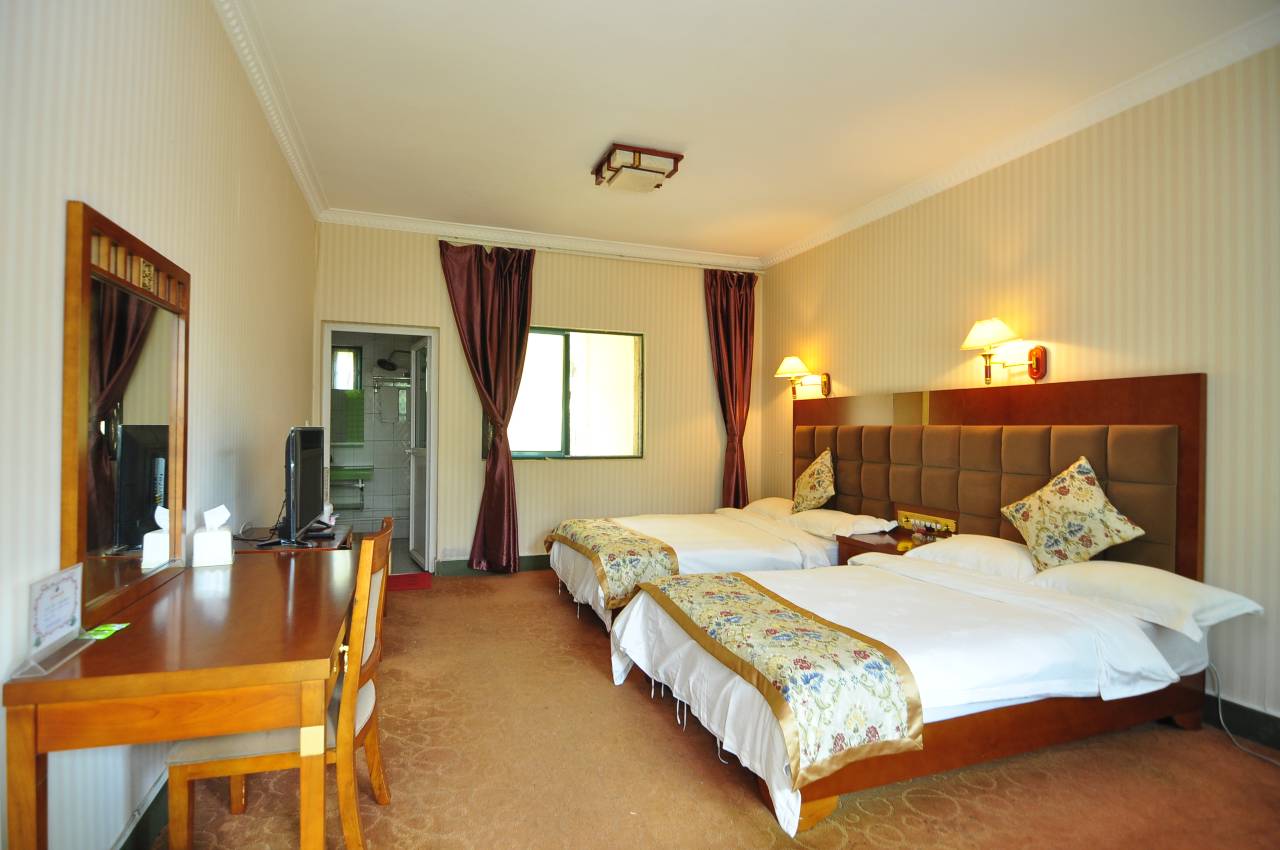 安宁温泉德意楼酒店