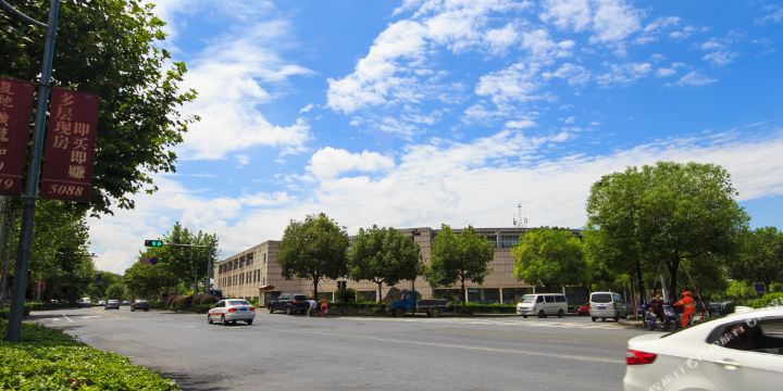 地址(位置,怎么去,怎么走):  杭州市西湖区西溪路杨家牌楼885号