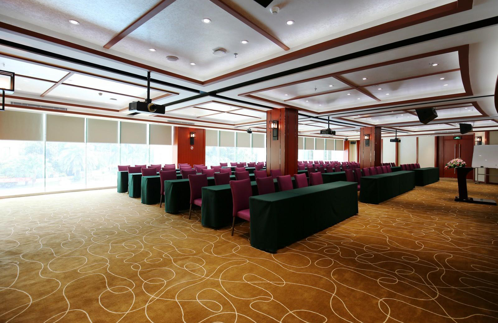 Zhuhai Grand nest HOTEL Over view