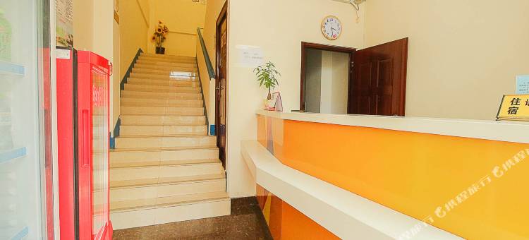 OYO格莱登时尚酒店(海口和平北路省中医院店)图片