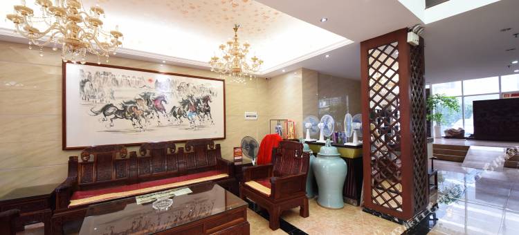 深圳艺源酒店(东站文博宫店)图片
