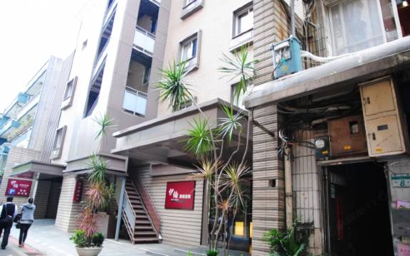 台北伊伦商务旅馆