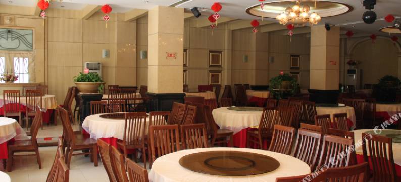 圣辉山庄酒店(北京圣莲山风景区店)图片