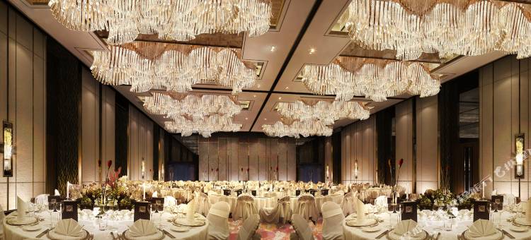 南昌绿地铂骊酒店(鱼尾洲店)图片