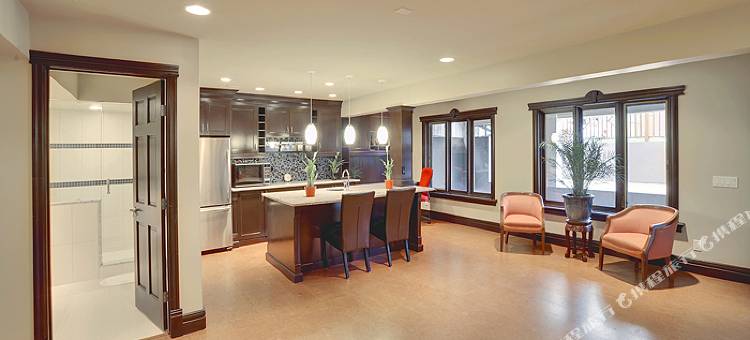 西山河酒店(Westmount River Inn)图片