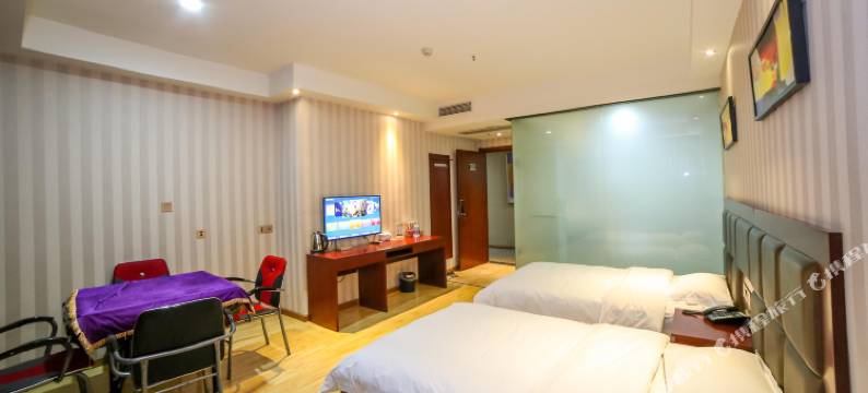 襄阳艾尚屋温馨酒店(民发世界城店)图片