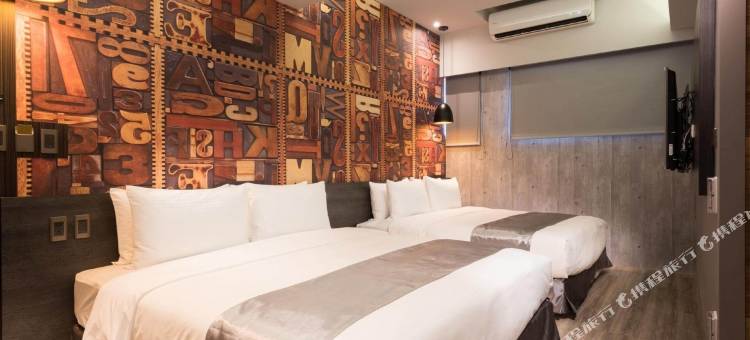 嘉义日出行旅图片