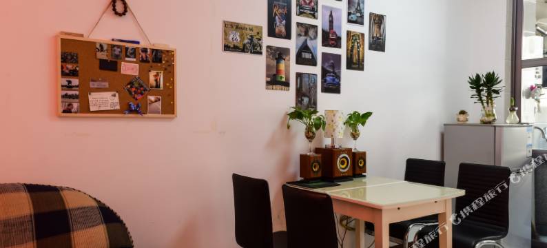 小城青旅(焦作火车站店)图片