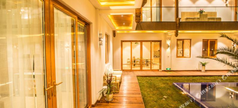 丽江澜韵花漾客栈图片