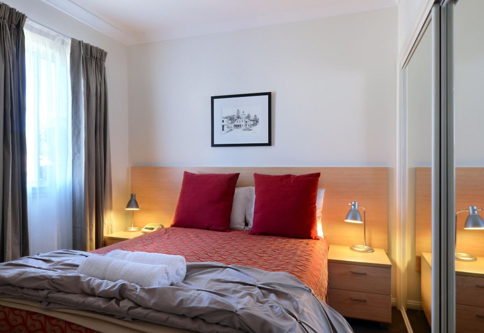 Terralong Terrace Apartments Hotel Overview