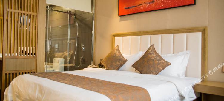 洛宁在水一方精品酒店图片